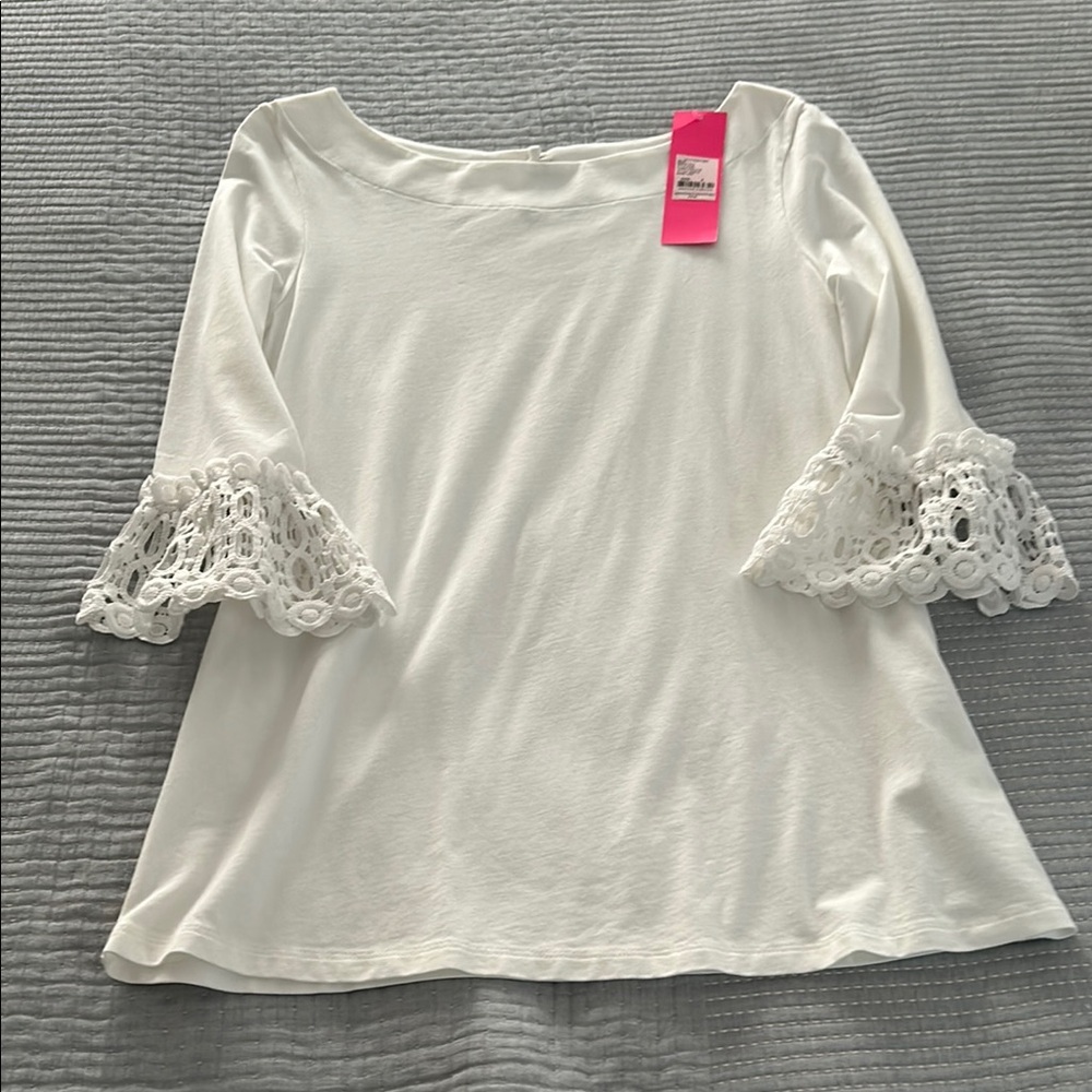 Elegant White Lace Sleeve Women's Top - image 1